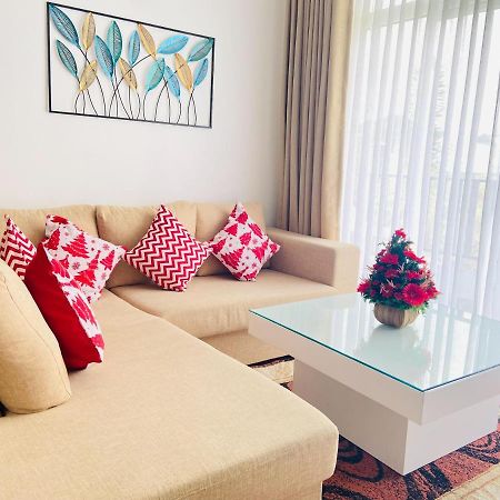 Grand Winterberry - Lake View Luxury Residence Nuwara Eliya Buitenkant foto