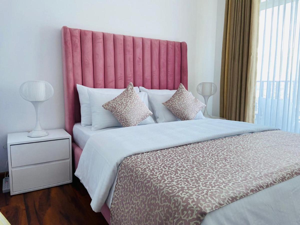 Grand Winterberry - Lake View Luxury Residence Nuwara Eliya Buitenkant foto
