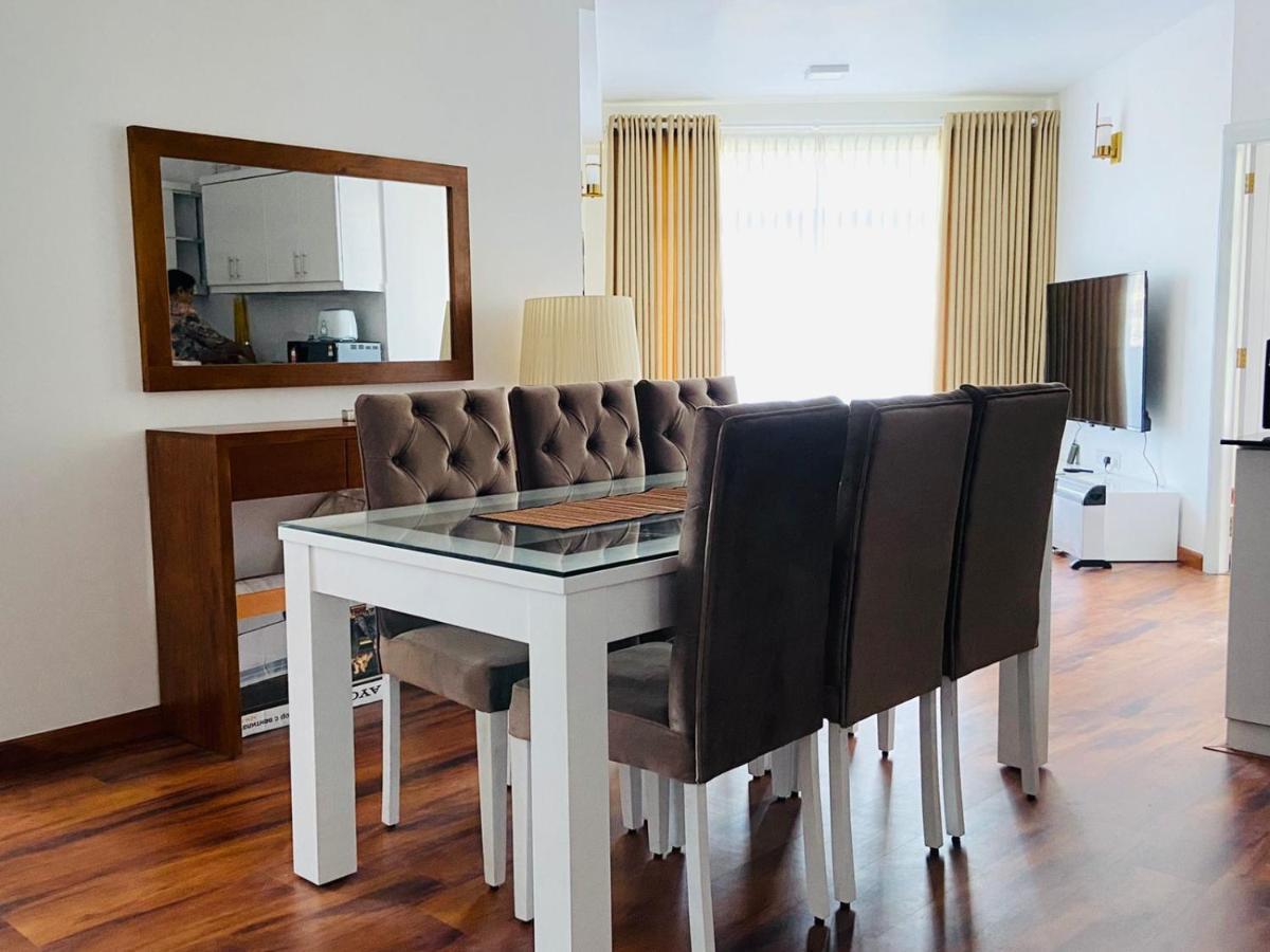 Grand Winterberry - Lake View Luxury Residence Nuwara Eliya Buitenkant foto
