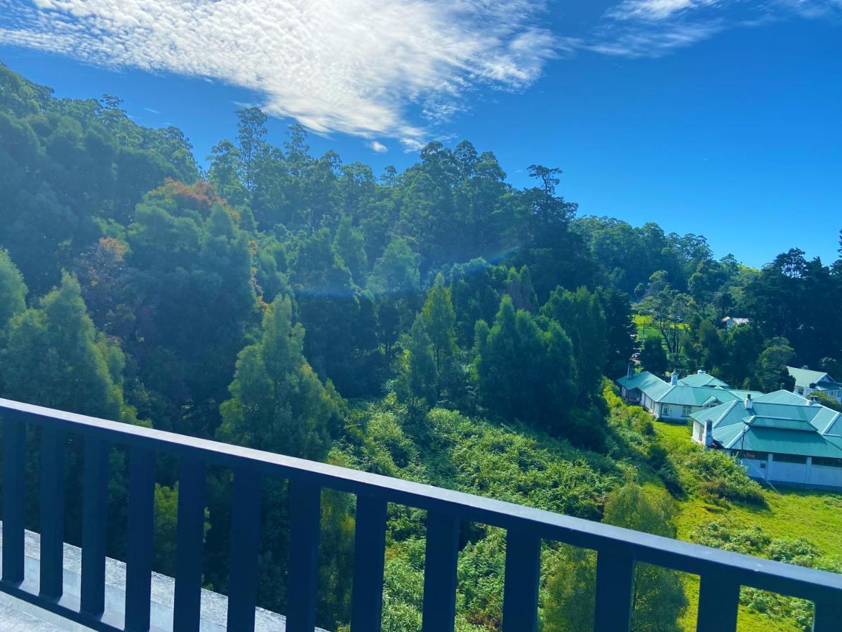 Grand Winterberry - Lake View Luxury Residence Nuwara Eliya Buitenkant foto