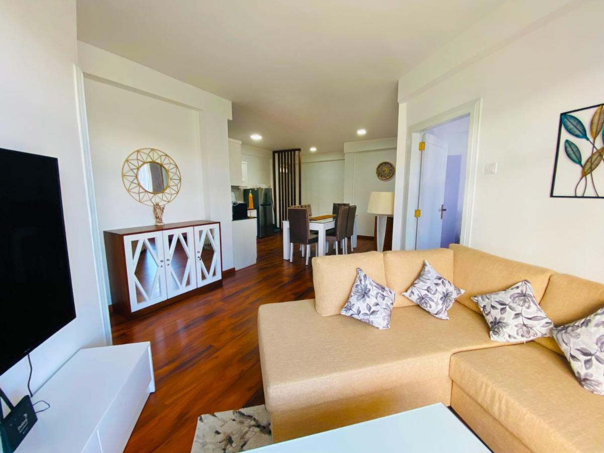 Grand Winterberry - Lake View Luxury Residence Nuwara Eliya Buitenkant foto
