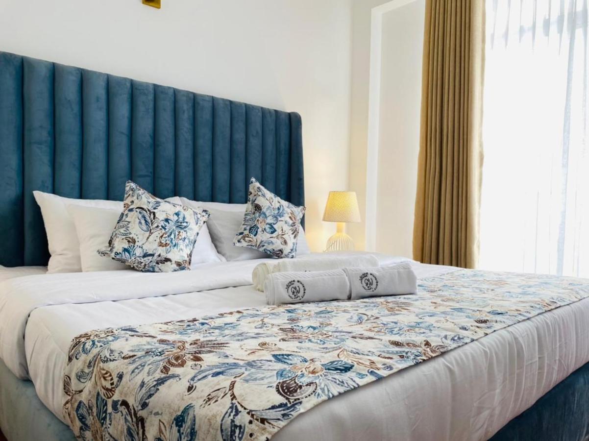 Grand Winterberry - Lake View Luxury Residence Nuwara Eliya Buitenkant foto
